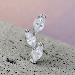 Labret titan argintiu cu frunze marchize pietre cluster