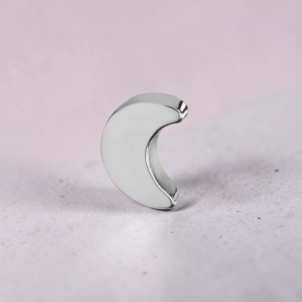 - Labret titan filet intern in forma de semiluna mica